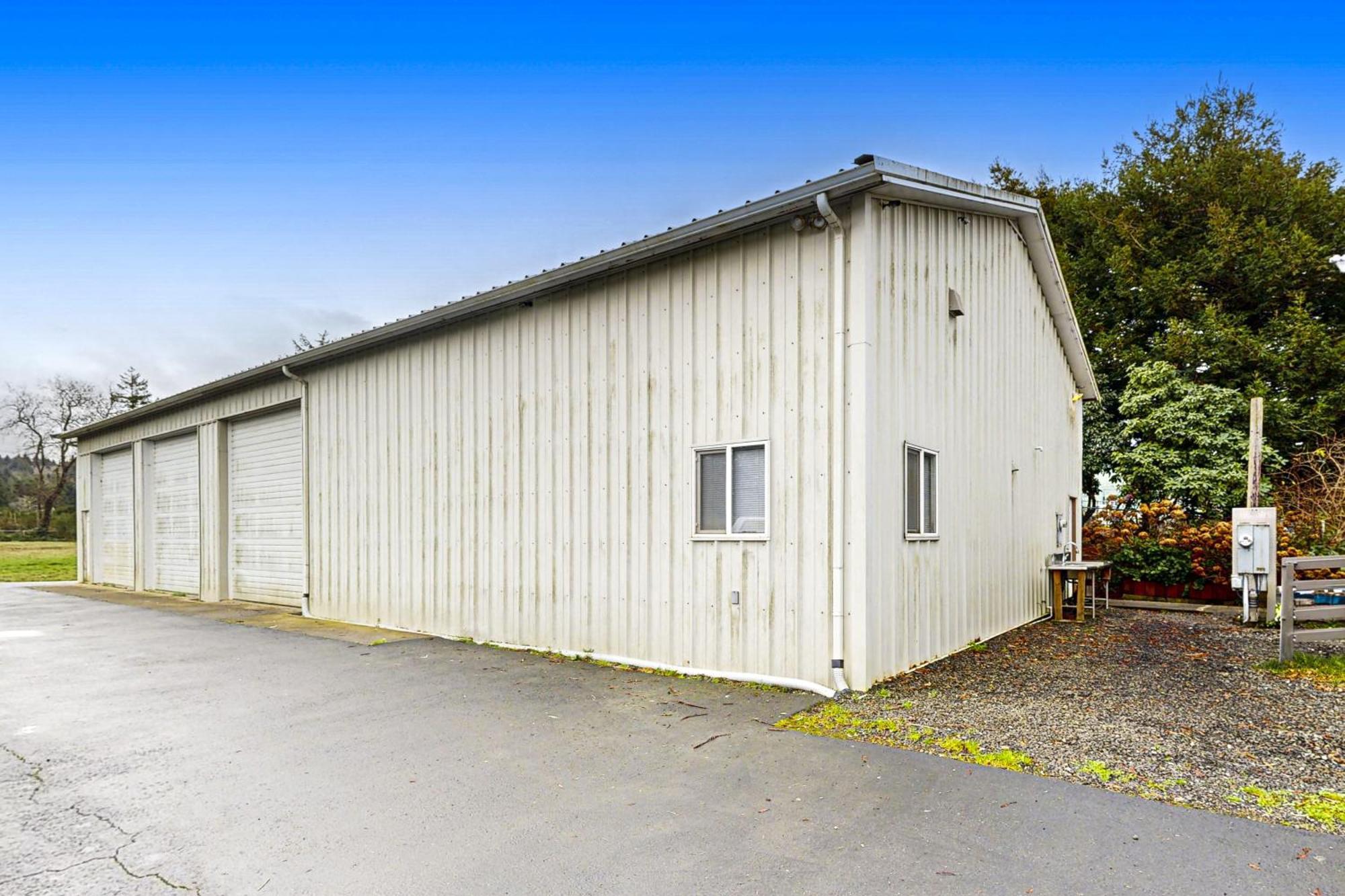 Villa Columbus Empire House Coos Bay Exterior foto