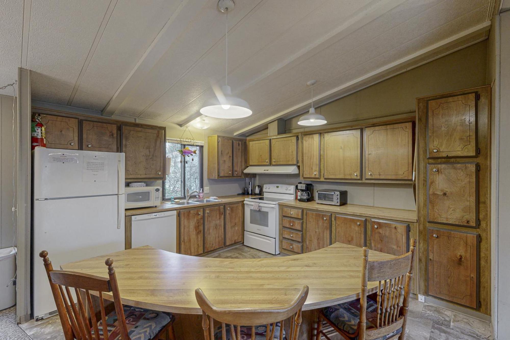 Villa Columbus Empire House Coos Bay Exterior foto